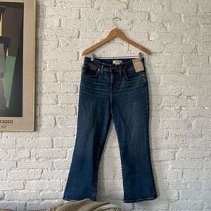 29 petite Madewell kick out flare NWT